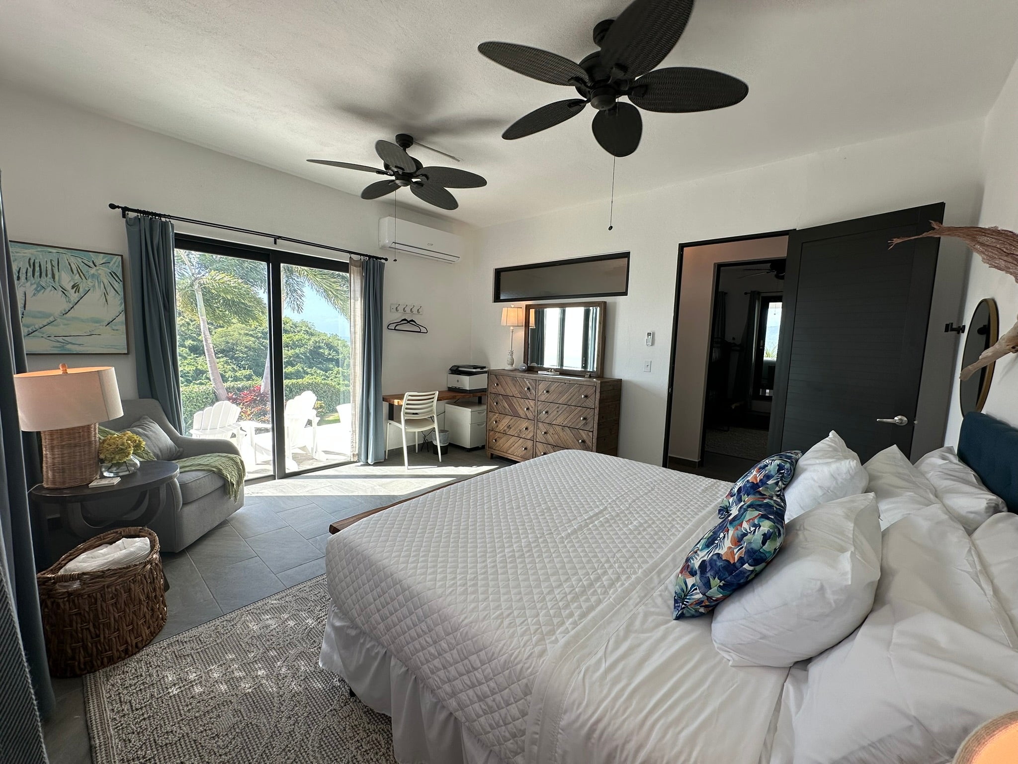 PRX Club retreat in Patillas with Caribbean Sea and mountain views